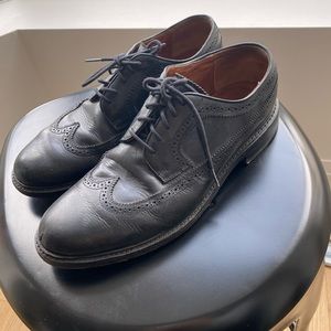 Frye men’s Wingtip Oxford shoes